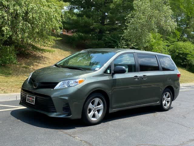 2020 Toyota Sienna L