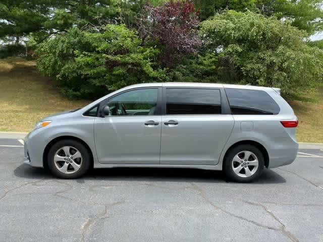 2020 Toyota Sienna L