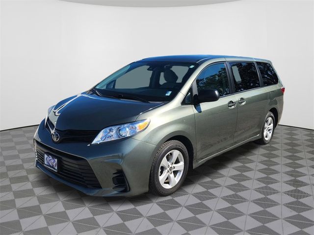 2020 Toyota Sienna L