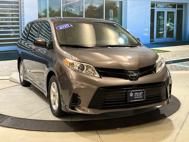 2020 Toyota Sienna L