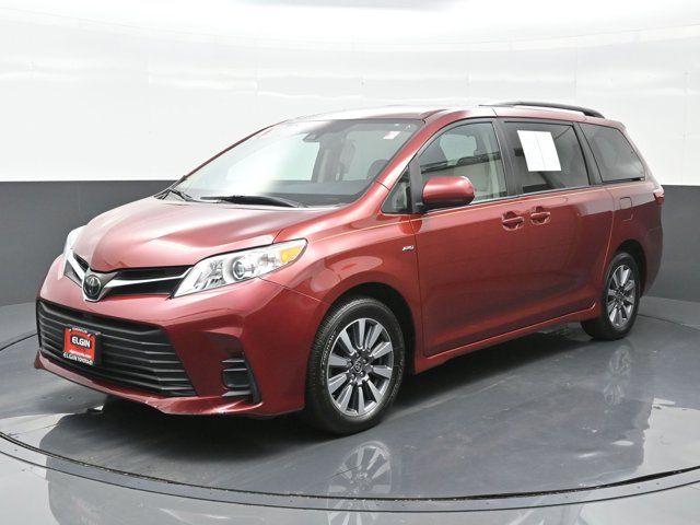 2020 Toyota Sienna LE