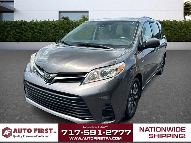 2020 Toyota Sienna LE