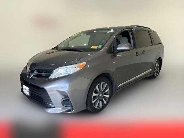 2020 Toyota Sienna LE