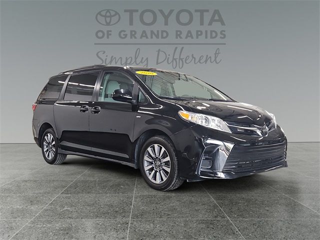 2020 Toyota Sienna LE