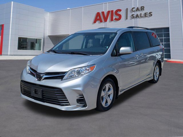 2020 Toyota Sienna LE