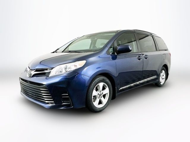 2020 Toyota Sienna LE