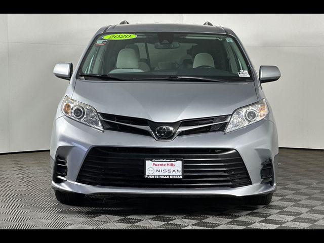 2020 Toyota Sienna LE