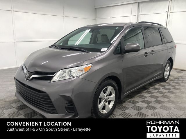 2020 Toyota Sienna LE