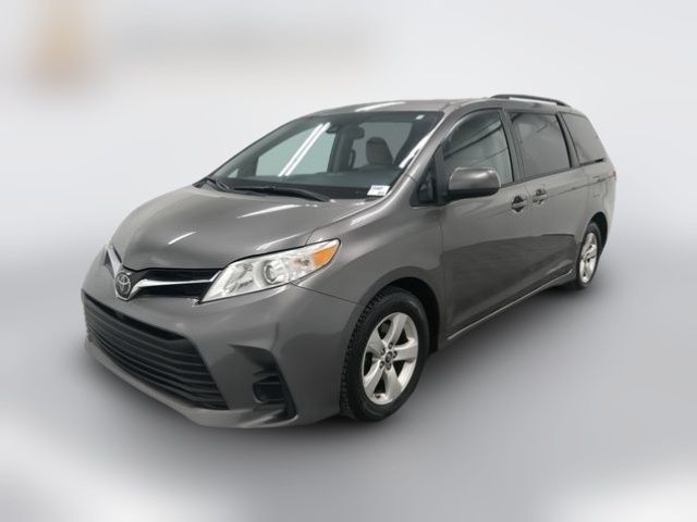 2020 Toyota Sienna LE