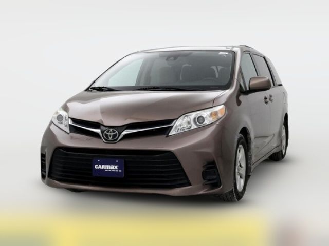 2020 Toyota Sienna LE