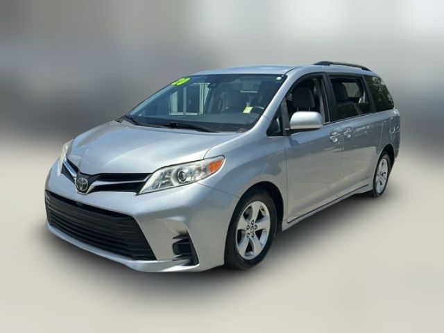2020 Toyota Sienna LE