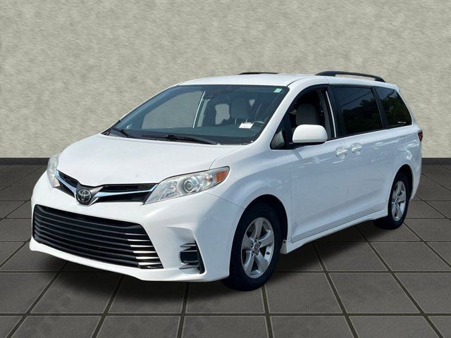 2020 Toyota Sienna LE