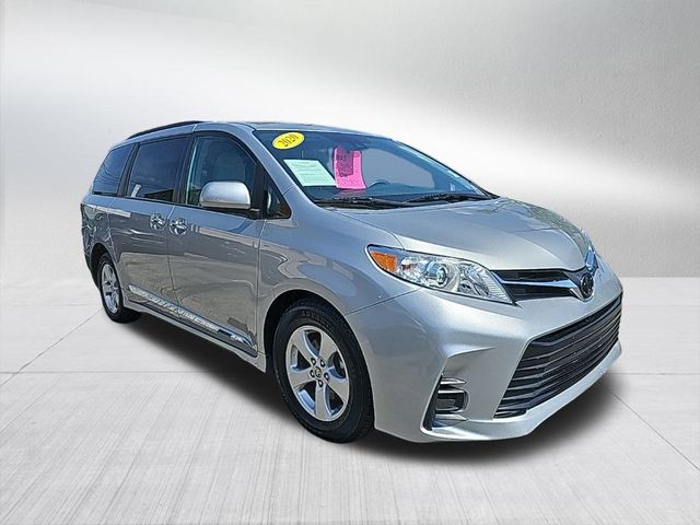 2020 Toyota Sienna 