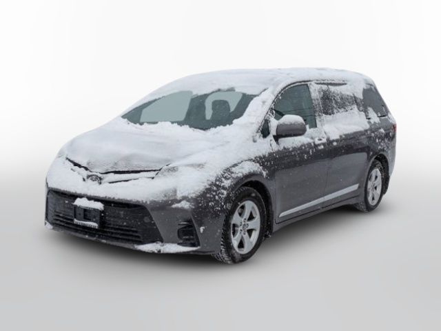 2020 Toyota Sienna LE