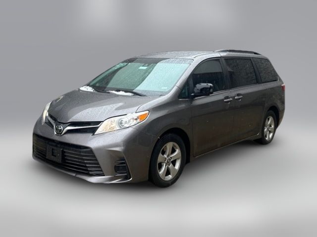 2020 Toyota Sienna LE