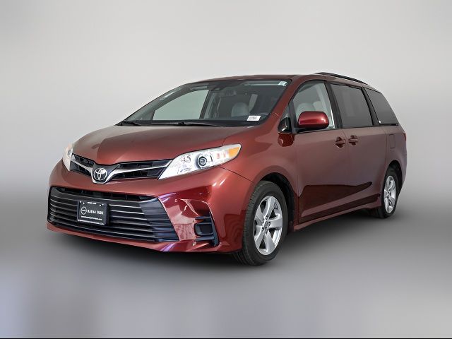 2020 Toyota Sienna LE