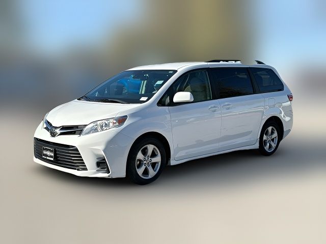 2020 Toyota Sienna LE