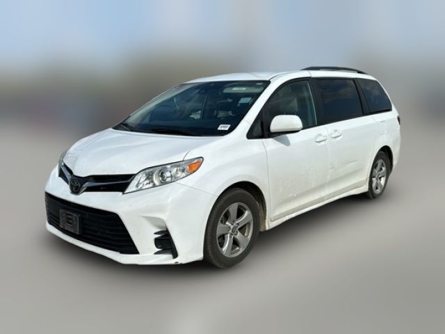 2020 Toyota Sienna LE