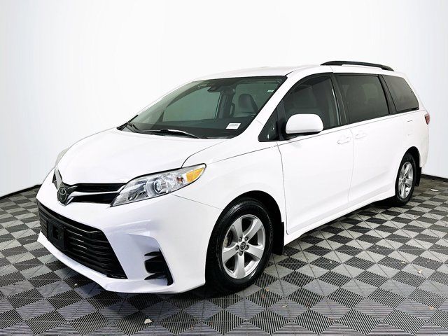 2020 Toyota Sienna LE