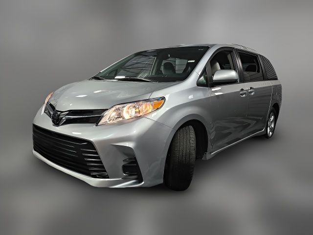 2020 Toyota Sienna LE