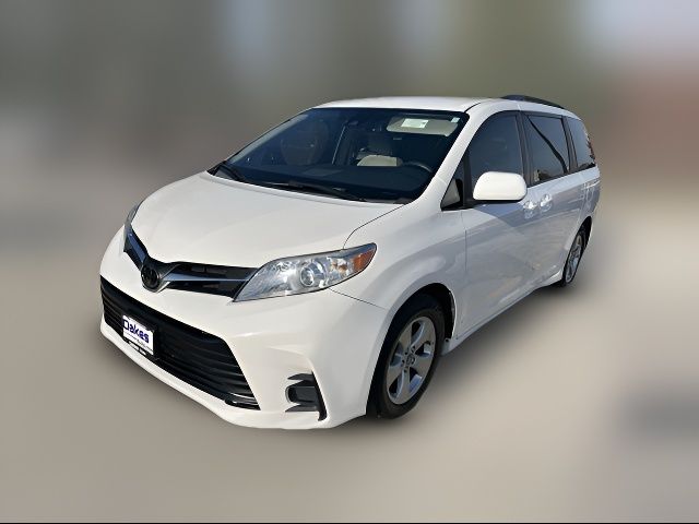 2020 Toyota Sienna LE