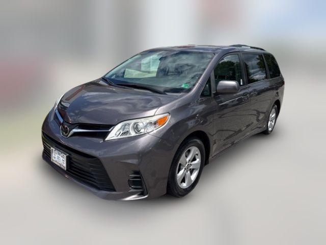 2020 Toyota Sienna LE