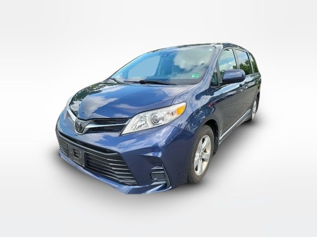 2020 Toyota Sienna LE