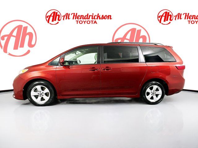 2020 Toyota Sienna LE