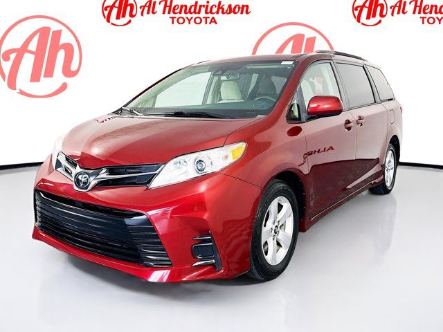 2020 Toyota Sienna LE