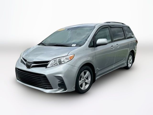 2020 Toyota Sienna LE