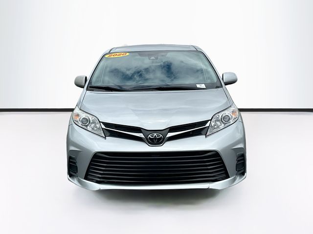 2020 Toyota Sienna LE