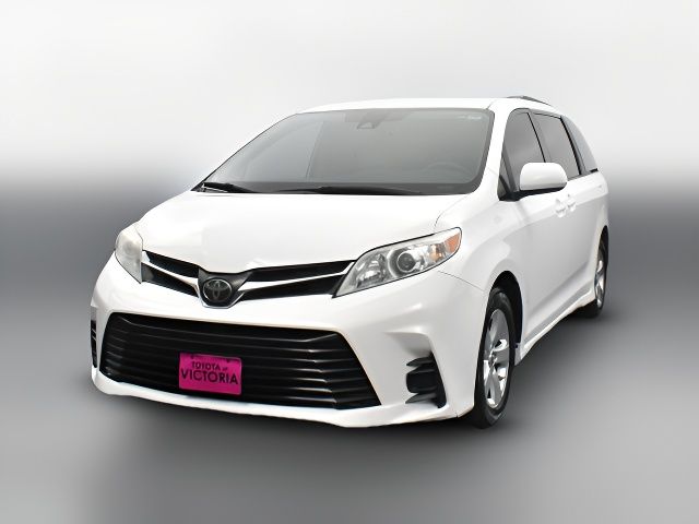 2020 Toyota Sienna LE