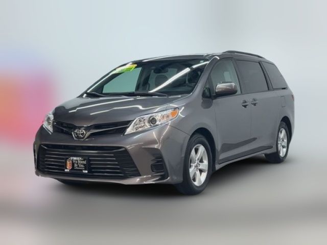 2020 Toyota Sienna LE