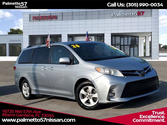 2020 Toyota Sienna LE