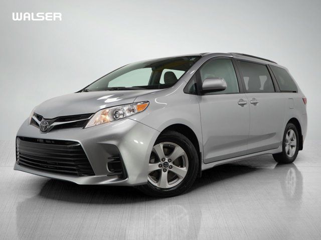 2020 Toyota Sienna LE