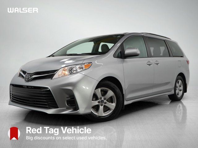 2020 Toyota Sienna LE