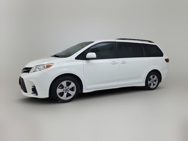 2020 Toyota Sienna LE