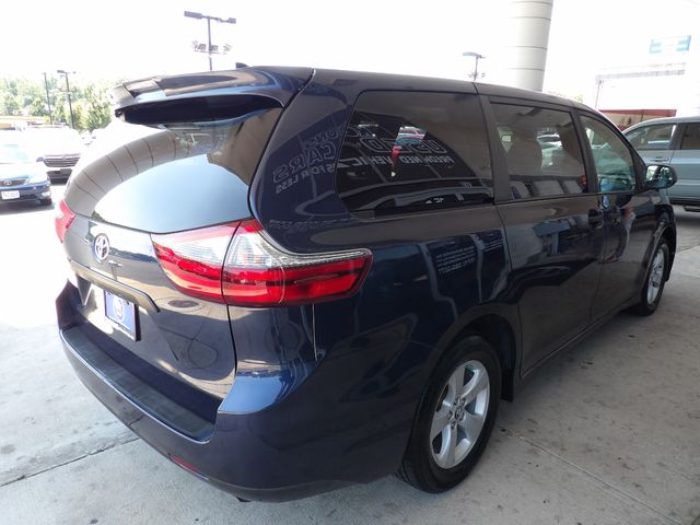 2020 Toyota Sienna L