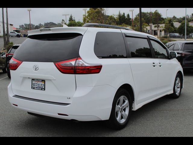 2020 Toyota Sienna 