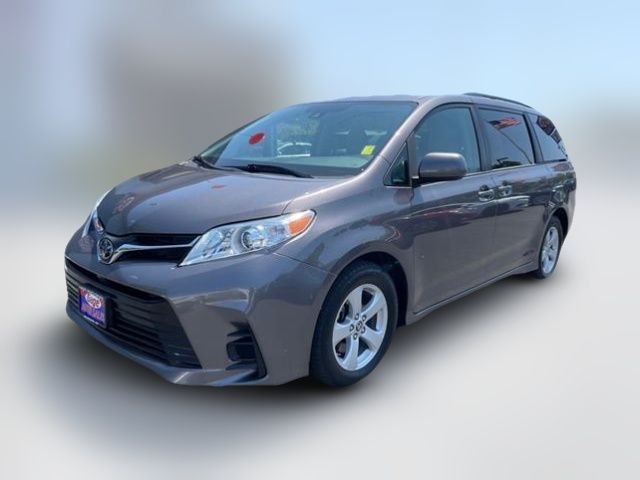 2020 Toyota Sienna LE