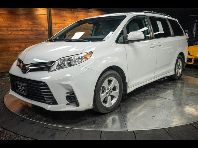 2020 Toyota Sienna 