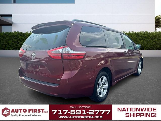 2020 Toyota Sienna LE Auto Access Seat