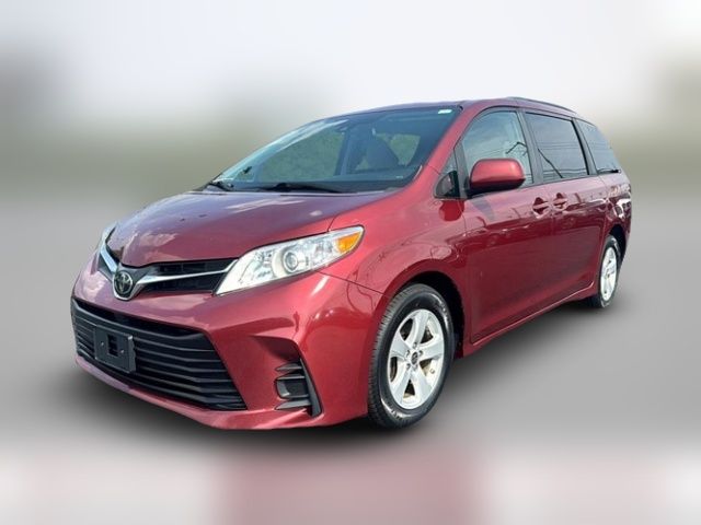 2020 Toyota Sienna LE Auto Access Seat