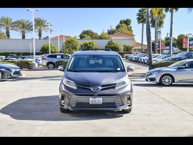 2020 Toyota Sienna Limited Premium