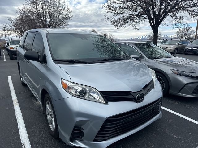 2020 Toyota Sienna L