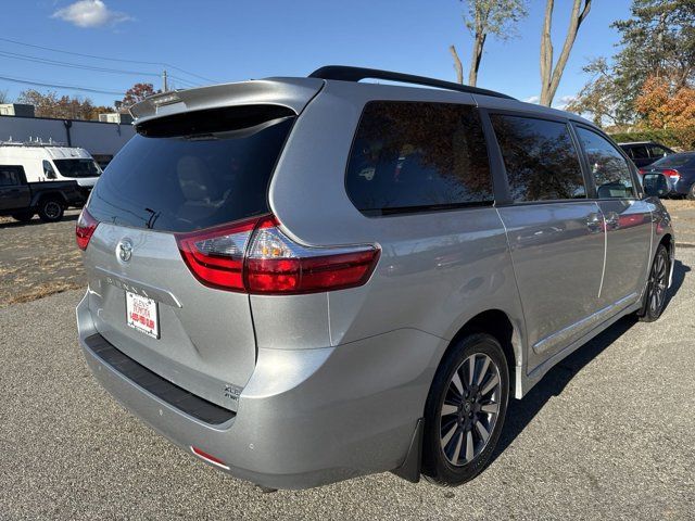 2020 Toyota Sienna Limited