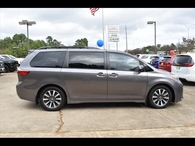 2020 Toyota Sienna Limited