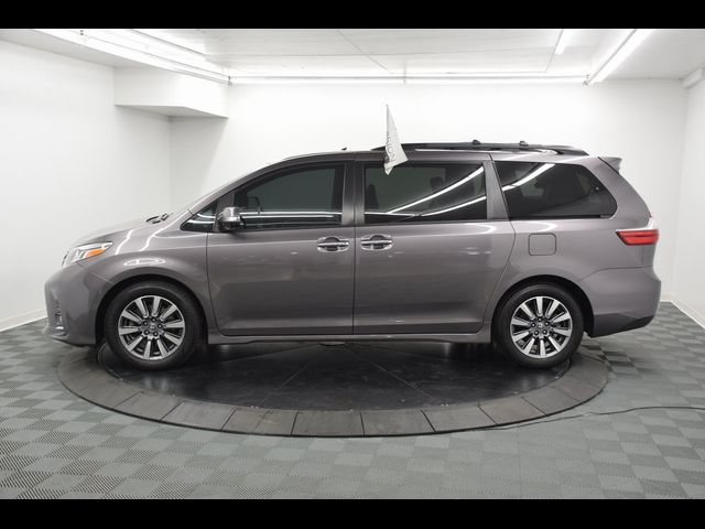 2020 Toyota Sienna Limited Premium