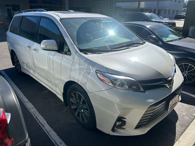 2020 Toyota Sienna Limited