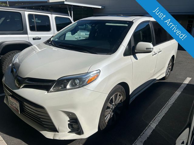 2020 Toyota Sienna Limited